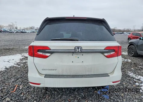 2021 Honda Odyssey Exl z USA, uszkodzony, nr VIN 5FNRL6H78MB015758